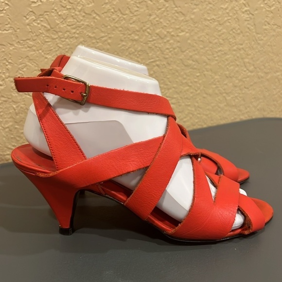 Vintage Hipoppotamus Red Leather Strappy Heels | Size 8.5M | Made in Brazil - Picture 2 of 10